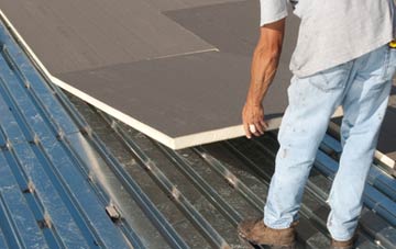 benefits of insulating Low Coniscliffe flat roofing